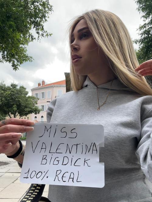 • MISS VALENTINA BIGDICK •