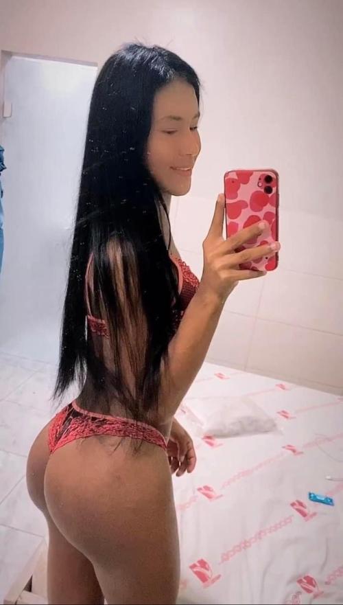 https://onlyfans.com/luana.musa